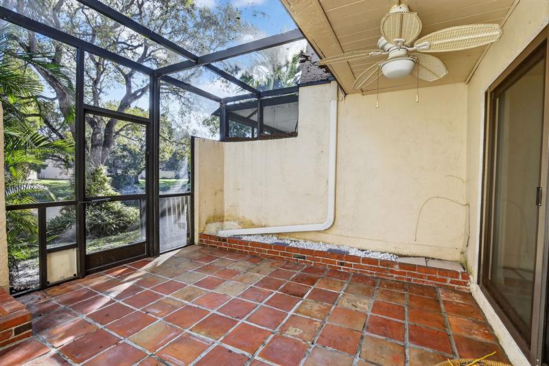 Image 23 of 38 For 1261 99th Ter  47