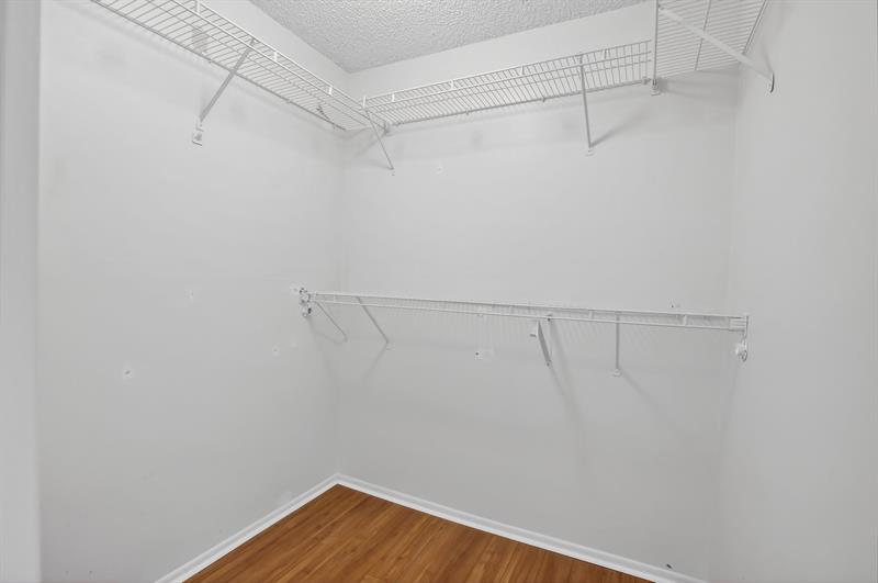 Image 32 of 38 For 1261 99th Ter  47