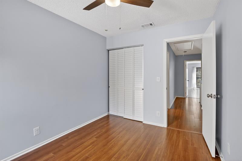 Image 37 of 38 For 1261 99th Ter  47