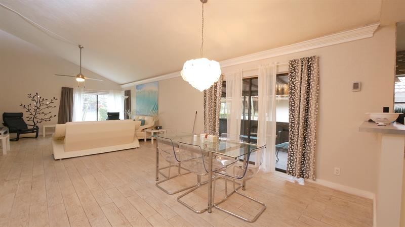 Image 18 of 40 For 5616 Hammock Ln  114