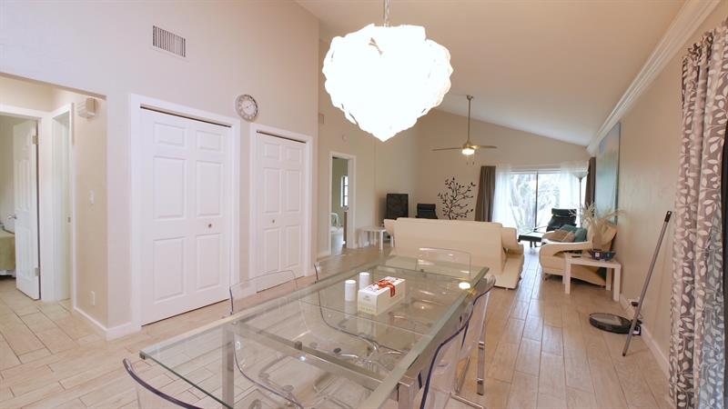 Image 19 of 40 For 5616 Hammock Ln  114