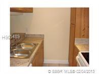 Image 6 of 21 For 8373 Royal Palm Bl  101