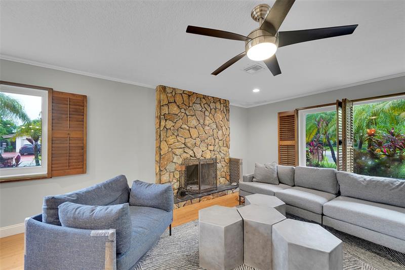 Details for 1518 Yale Dr, Hollywood, FL 33021