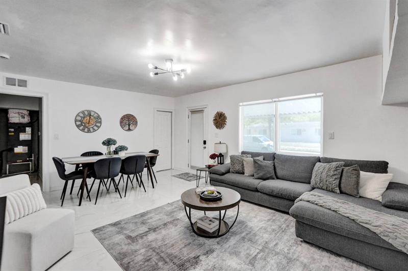 Details for 2001 Washington St, Hollywood, FL 33020