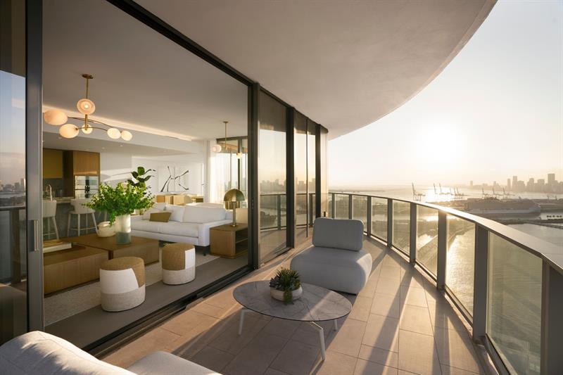 Image 10 of 72 For 501 West Ave  3903-3904