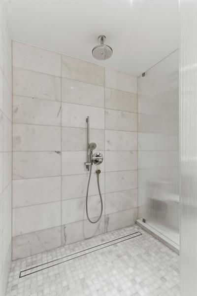 Image 24 of 72 For 501 West Ave  3903-3904