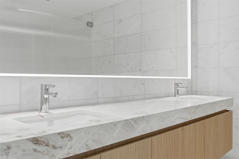 Image 29 of 72 For 501 West Ave  3903-3904