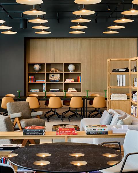 Image 61 of 72 For 501 West Ave  3903-3904