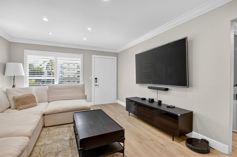 Details for 55 14th St  211, Boca Raton, FL 33432