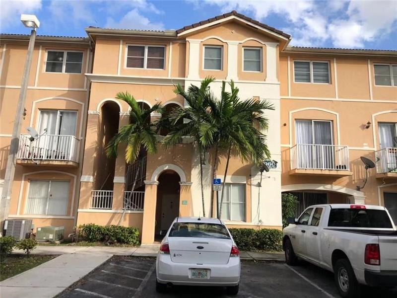 Details for 7060 177th St  103, Hialeah, FL 33015