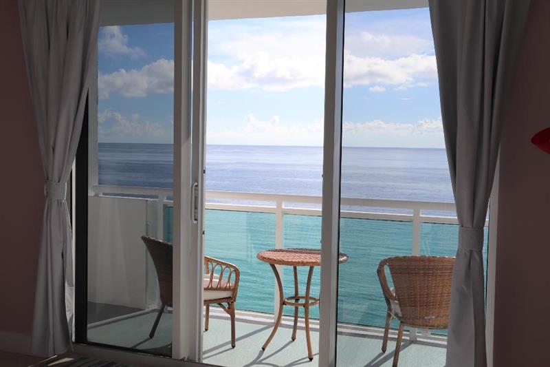 Image 2 of 47 For 3001 Ocean Dr  1011