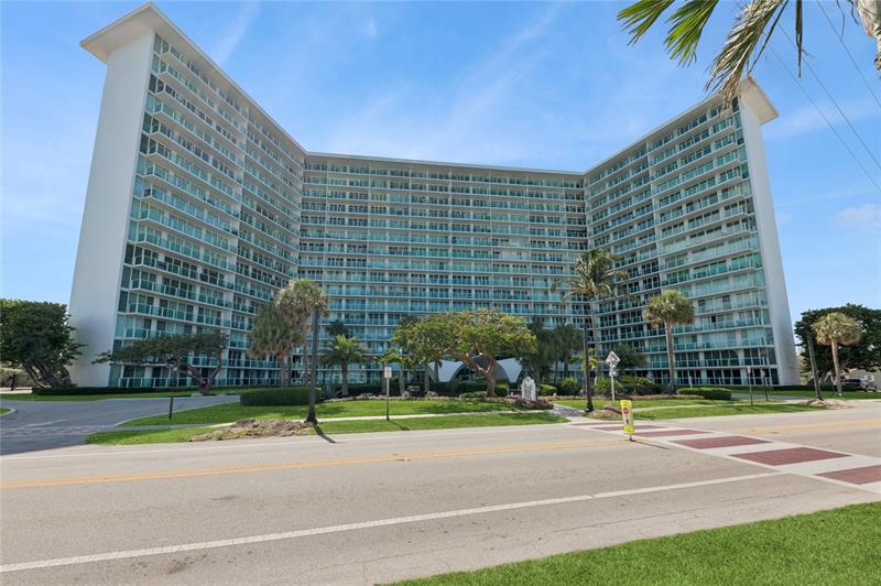 Image 16 of 38 For 333 21st Ave  1508