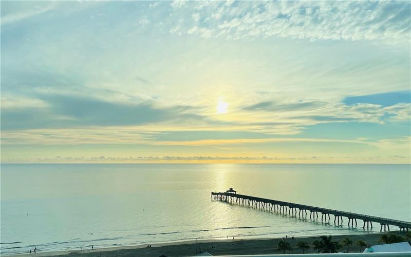 Image 33 of 38 For 333 21st Ave  1508