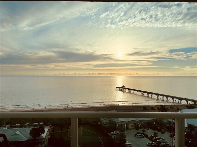 Image 34 of 38 For 333 21st Ave  1508