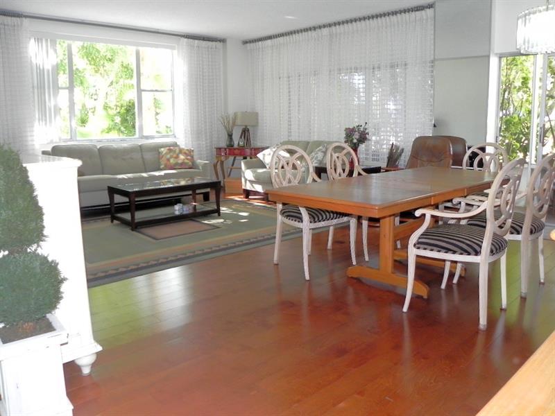 Image 8 of 37 For 3800 Hillcrest Dr  112