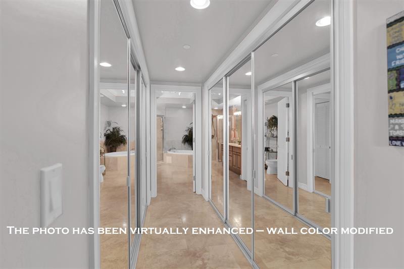 Image 36 of 52 For 9 20th Ave 403