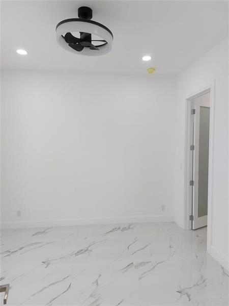 Image 16 of 25 For 254 12th St  