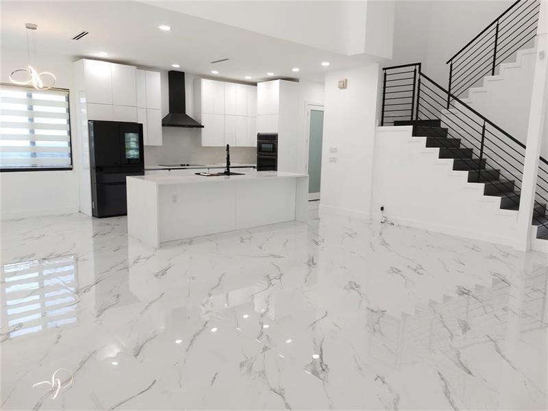 Image 6 of 25 For 254 12th St  