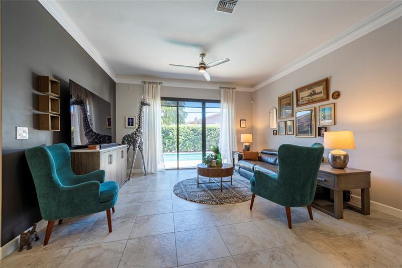 Image 7 of 30 For 4975 Whispering Way