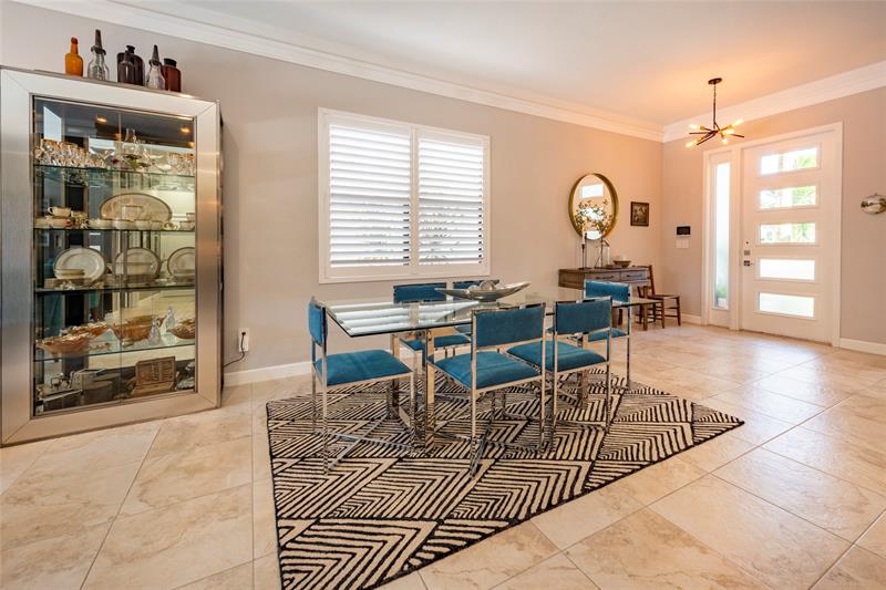 Image 8 of 30 For 4975 Whispering Way