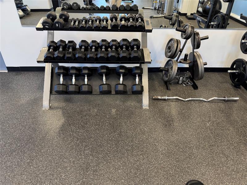 Image 28 of 34 For 3015 Ocean Blvd  19e