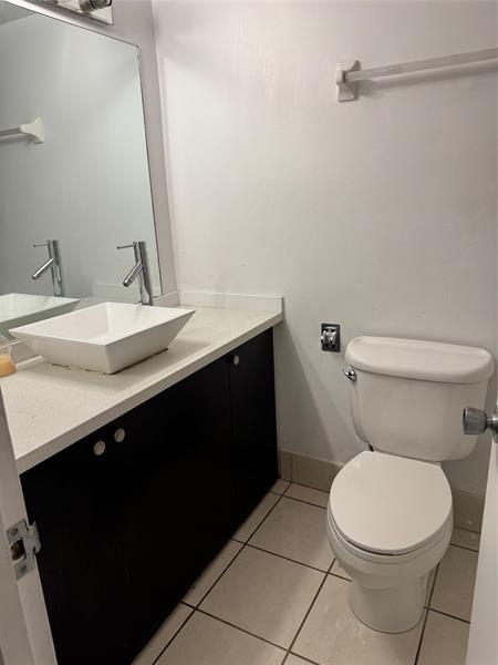 Image 12 of 15 For 6200 22nd Way  311