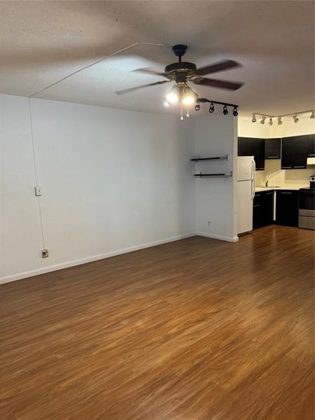 Image 8 of 15 For 6200 22nd Way  311