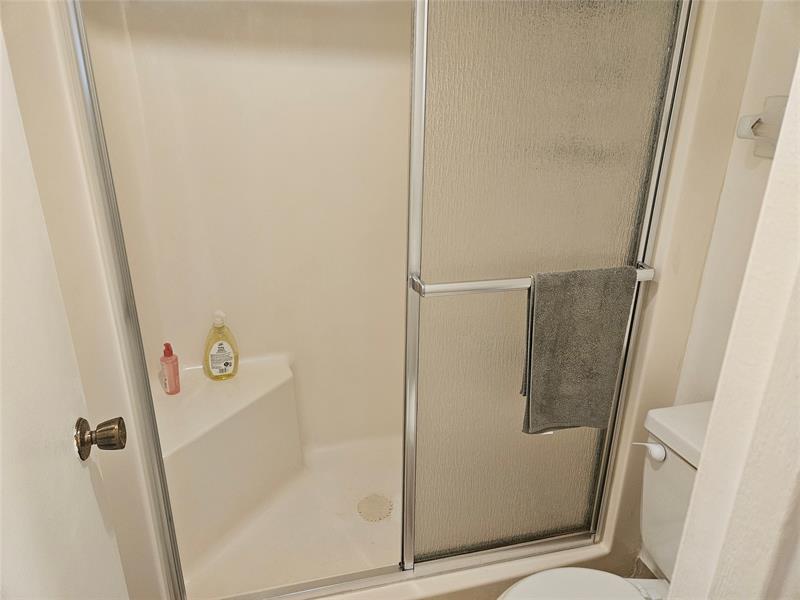 Image 23 of 39 For 959 2nd Ave  117