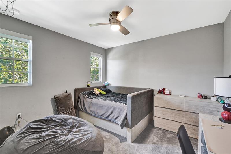 Image 54 of 85 For 3534 Forest View Cr