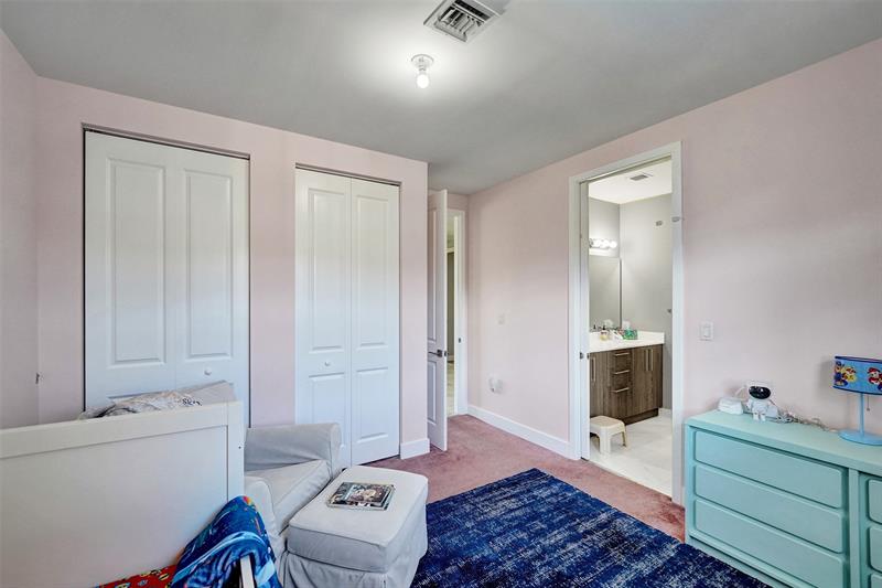 Image 67 of 85 For 3534 Forest View Cr