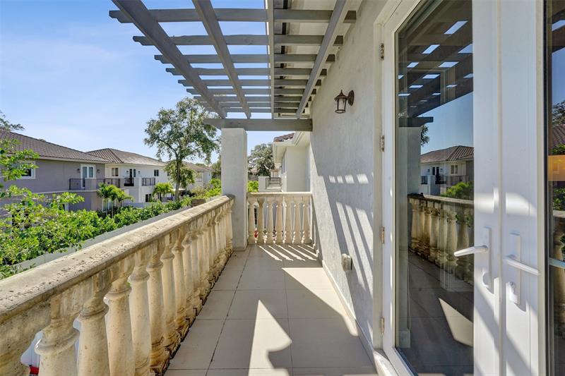 Image 83 of 85 For 3534 Forest View Cr