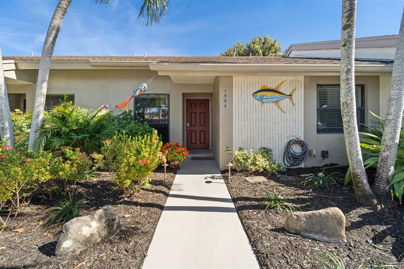 Details for 3090 Oakland Forest Dr  1904, Oakland Park, FL 33309