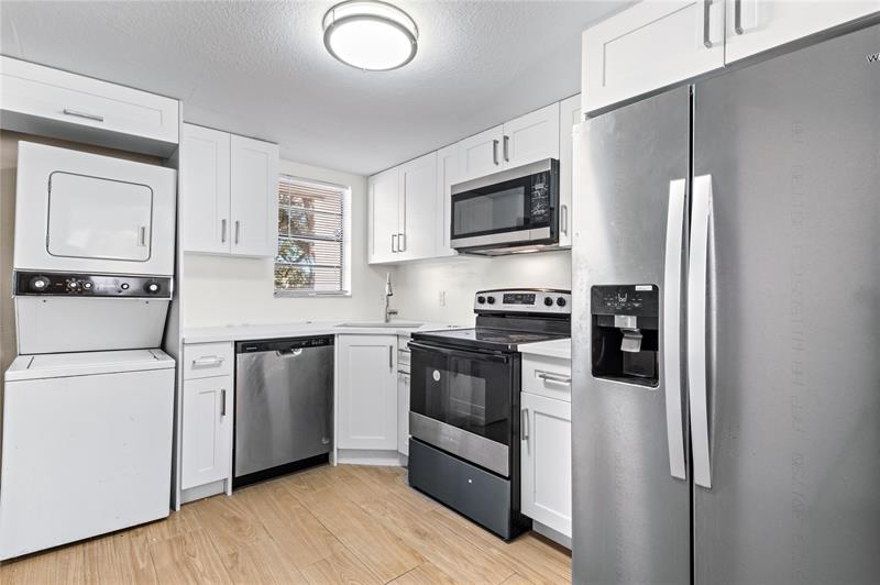 Image 4 of 19 For 3750 115th Way  5-1