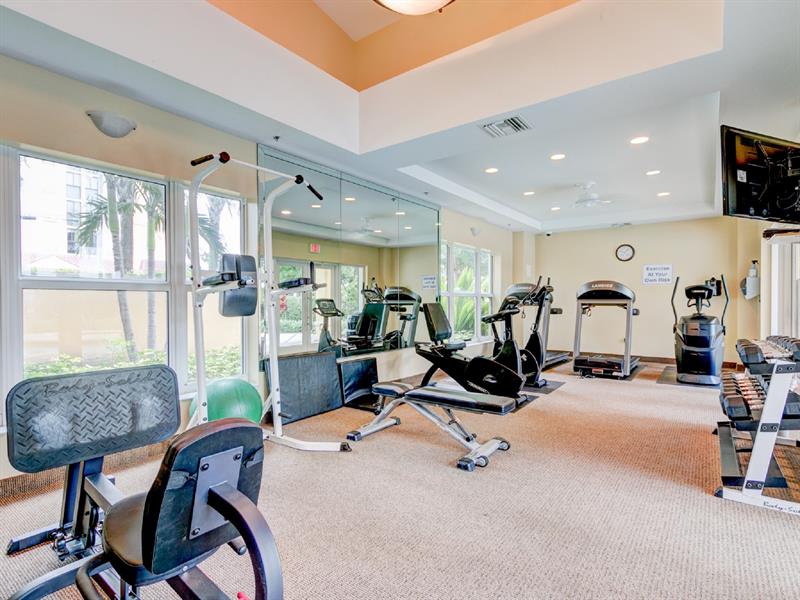 Image 39 of 46 For 191 Ocean Dr  511