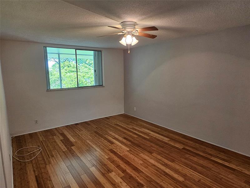 Image 21 of 44 For 777 2nd Ave  B309