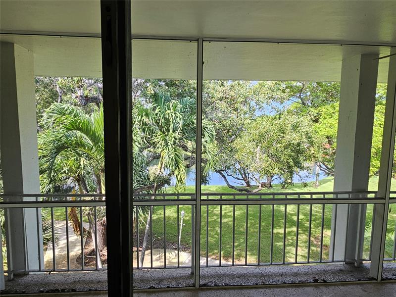 Image 27 of 44 For 777 2nd Ave  B309