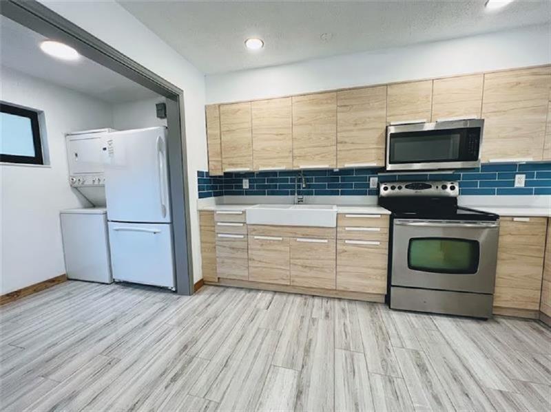 Image 7 of 19 For 2626 10th Ter  1