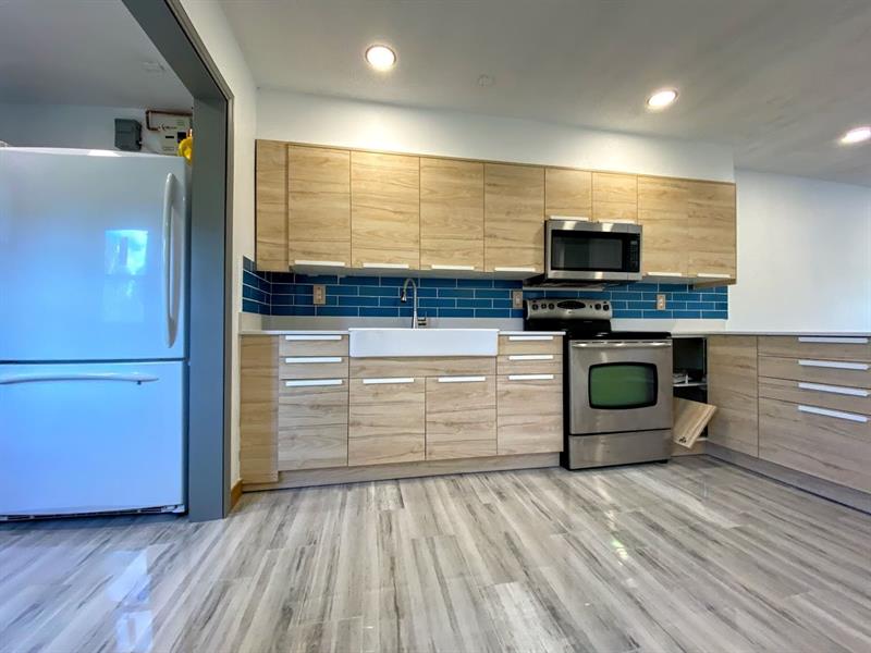 Image 9 of 19 For 2626 10th Ter  1