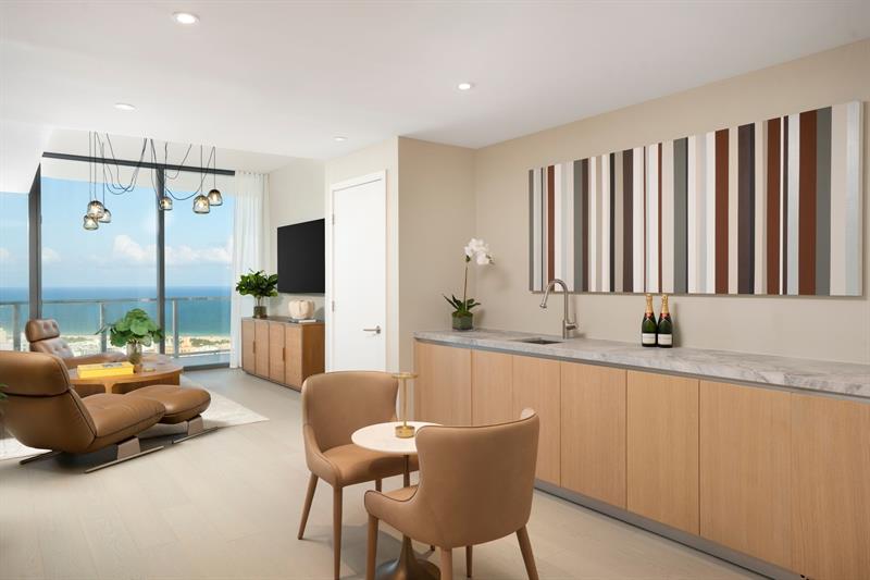 Image 21 of 72 For 500 Alton  3903.04