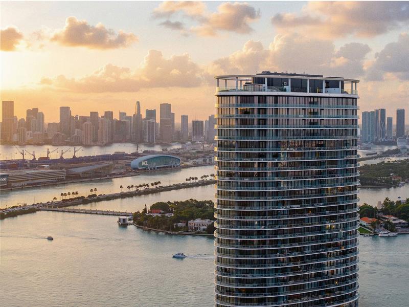 Image 33 of 72 For 500 Alton  3903.04