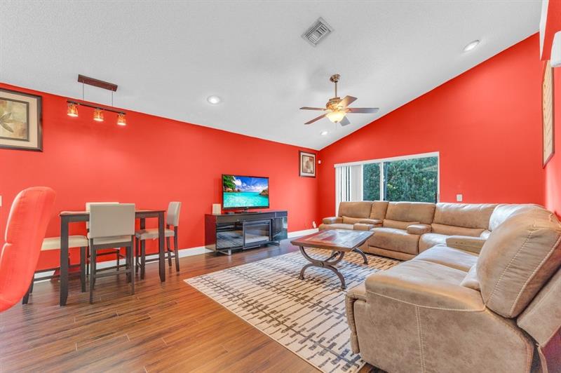 Image 11 of 47 For 248 116th Ter