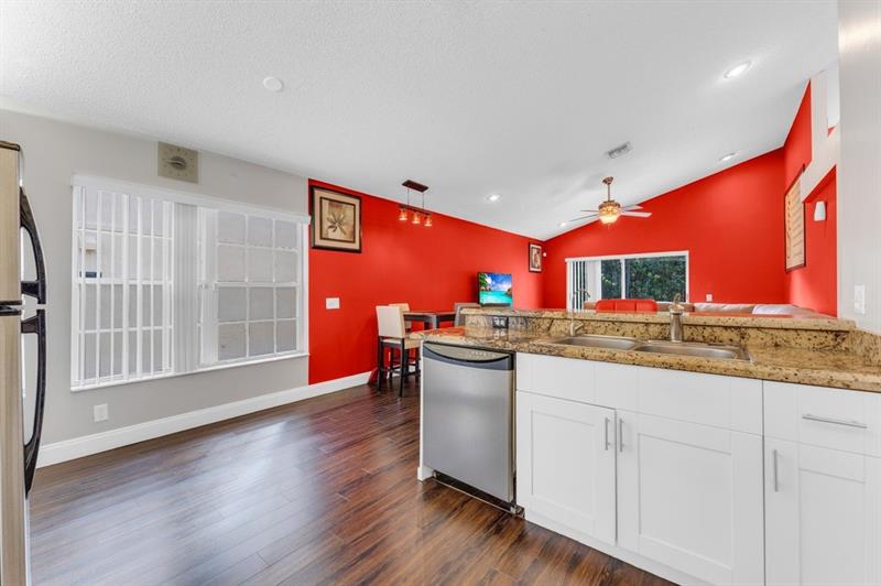 Image 12 of 47 For 248 116th Ter