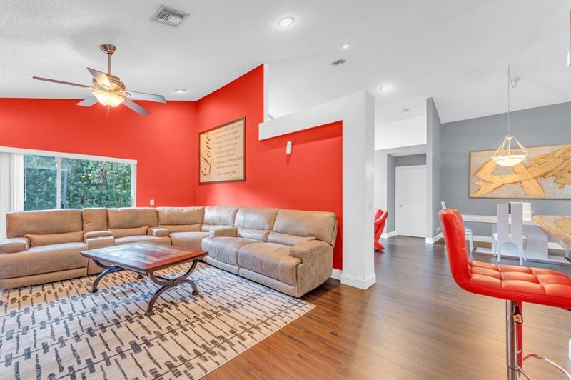 Image 17 of 47 For 248 116th Ter