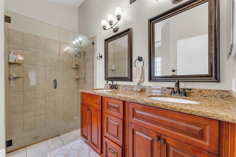 Image 25 of 47 For 248 116th Ter