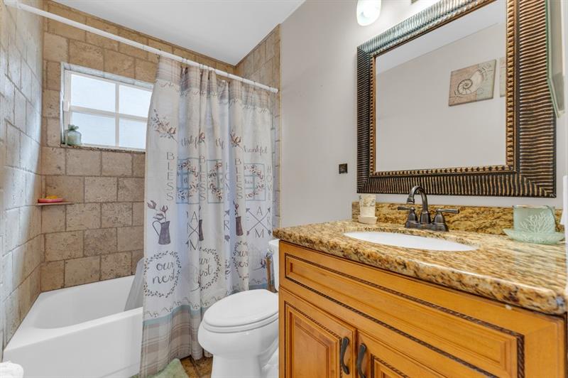 Image 34 of 47 For 248 116th Ter