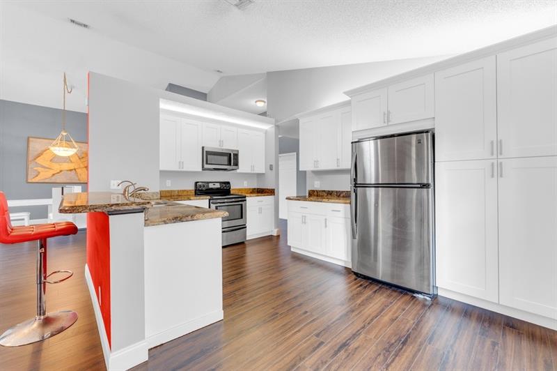 Image 5 of 47 For 248 116th Ter