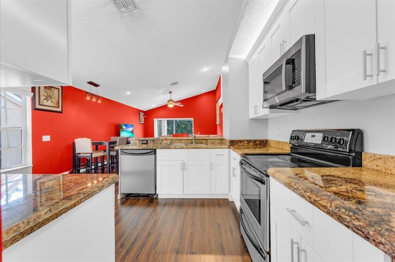 Image 8 of 47 For 248 116th Ter