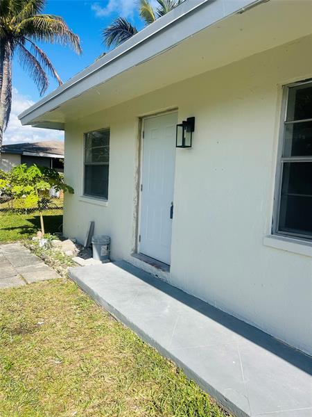 Image 8 of 14 For 1471 20th St