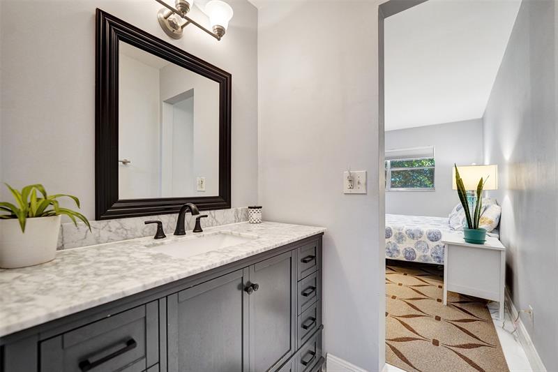 Image 18 of 30 For 608 Natura Blvd  308