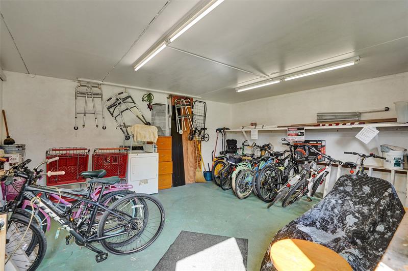 Image 28 of 30 For 608 Natura Blvd  308